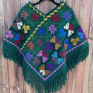 NWOT Mañanita / Cape